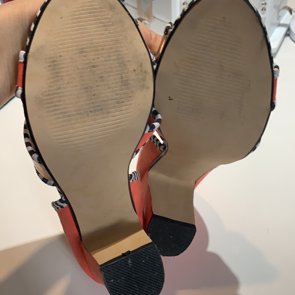 Shoes - Picture 5 of 5